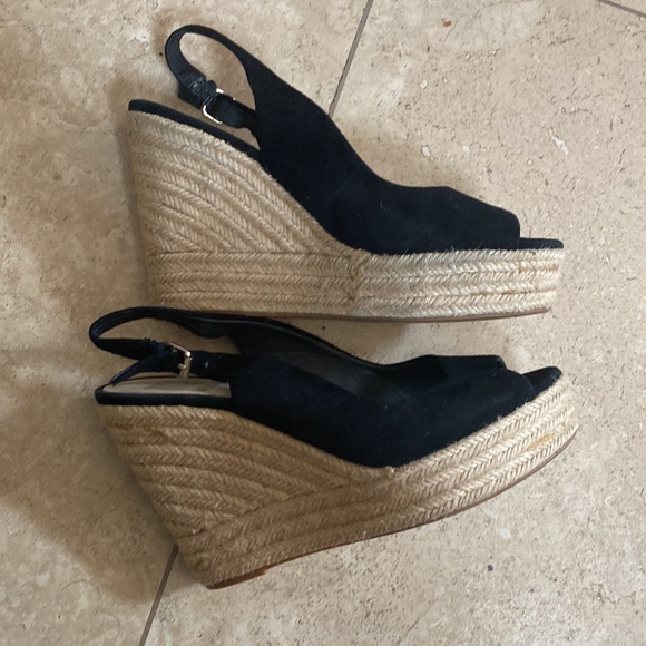 Dolce Vita Black Suede Peep Toe Straw Platform Wedges 4” Sandals - Picture 3 of 5